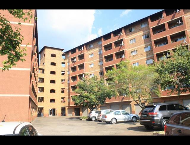 2 BEDROOM APARTMENT FOR SALE IN ZWARTKOP